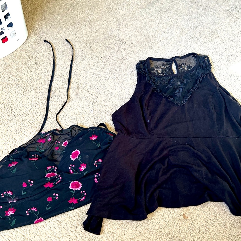Torrid top and swim top 2/3